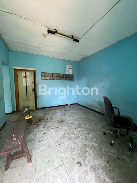image RUMAH KOMERSIAL NOL JALAN RAYA HITUNG HARGA TANAH DI BAWAH HARGA PASAR, LEBAR 10, PANDEGILING, SURABAYA PUSAT (3)