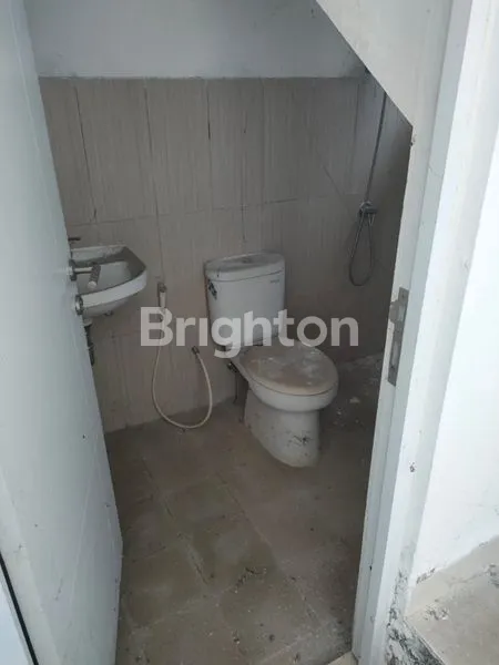 image RUMAH SIAP HUNI SERPONG LAGOON (3)