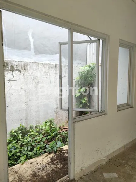 image RUMAH SIAP HUNI SERPONG LAGOON (4)