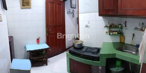 image RUMAH 1,5 LANTAI SEMAMPIR TENGAH (5)