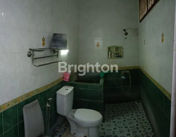 image RUMAH 1,5 LANTAI SEMAMPIR TENGAH (8)