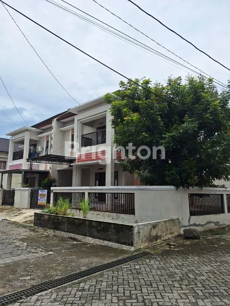 DIJUAL RUMAH HOOK DALAM PERUMAHAN DEKAT UMY GAMPING AMBARKETAWANG SLEMAN YOGYAKARTA