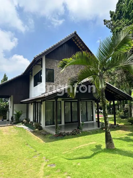 image VILA GRAND TRAWAS BLOK A (1)