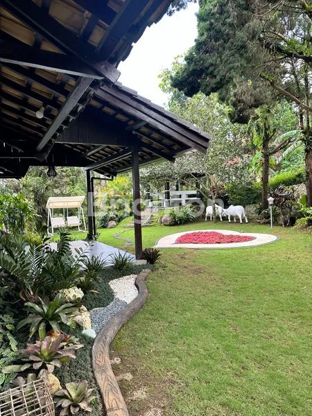 image VILA GRAND TRAWAS BLOK A (3)