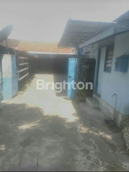 image RUMAH STRATEGIS PINGGIR JALAN UTAMA IR SUTAMI (4)