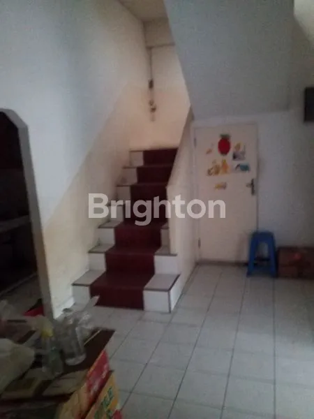 image RUMAH STRATEGIS 2 LANTAI DEKAT MAL CIPUTRA & RS DARMA YUDHA (6)