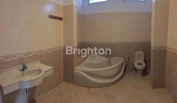 image RUMAH MEGAH FULL MARMER (7)