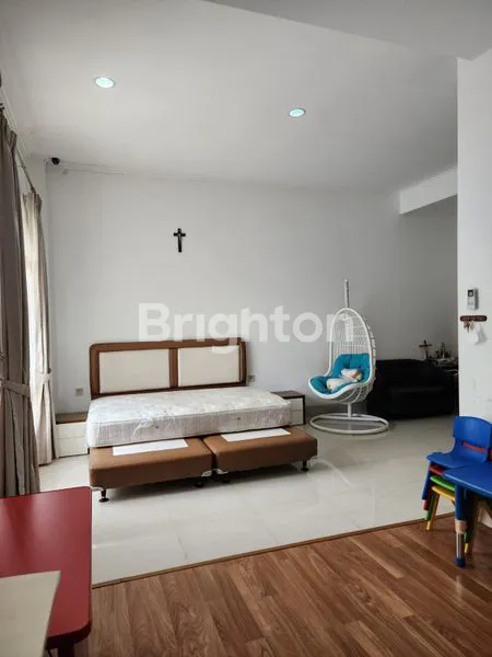 image RUMAH BAGUS FULLY FURNISHED JELAMBAR GROGOL PETAMBURAN JAKARTA BARAT (5)