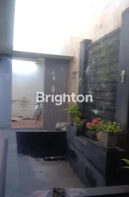 image RUMAH 2 LANTAI HOOK TERAWAT + ONE GATE SYSTEM STRATEGIS DEKAT KOTA CITRA INDAH (1)