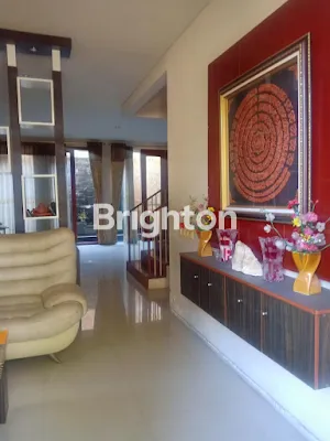 image RUMAH 2 LANTAI HOOK TERAWAT + ONE GATE SYSTEM STRATEGIS DEKAT KOTA CITRA INDAH (8)