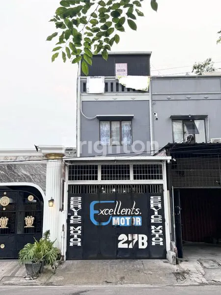 image RUKO STRATEGIS CENGKARENG, 3 LANTAI SEMI-FURNISHED (1)