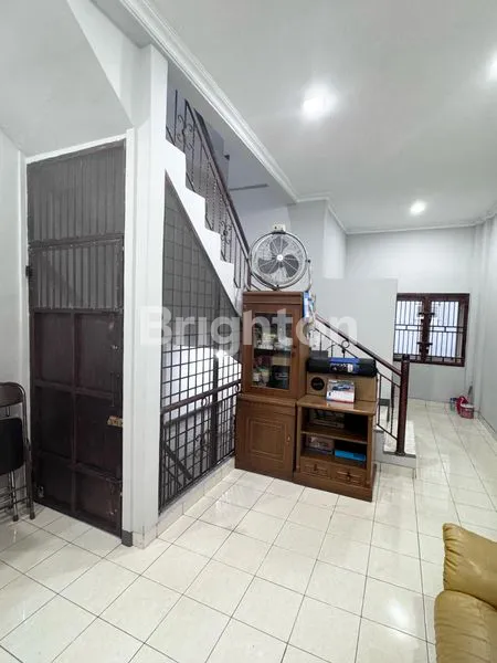 image RUKO STRATEGIS CENGKARENG, 3 LANTAI SEMI-FURNISHED (2)
