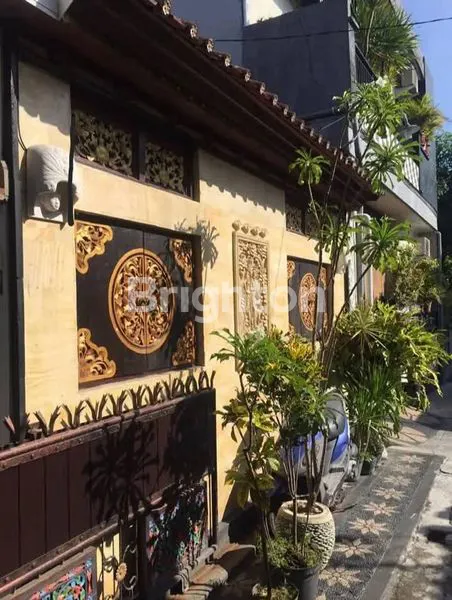 image RUMAH SEMINYAK (2)