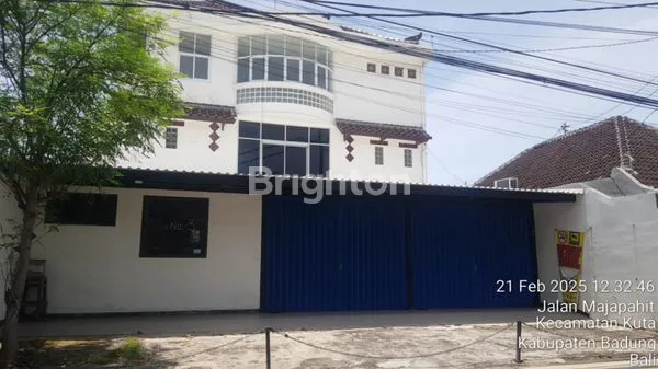 DI JUAL CEPAT RUMAH + TOKO AREA STRATEGIS DAN PREMIUM KUTA