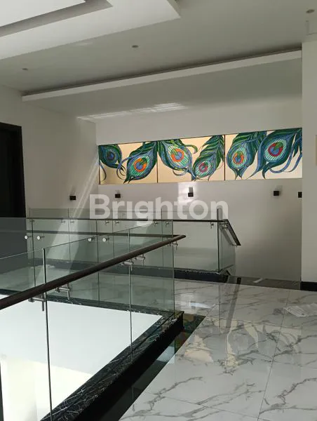 image RUMAH MINIMALIS 2 LANTAI SIAP HUNI BELAKANG GALAXY MALL 3 (6)