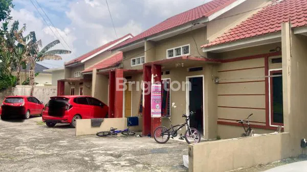 image EMPAT RUMAH PETAK SIAP HUNI DI ARIFIN AHMAD (1)