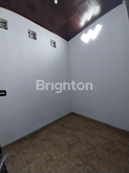 image RUMAH COCOK UNTUK KOS TENGAH KOTA SEMARANG (5)