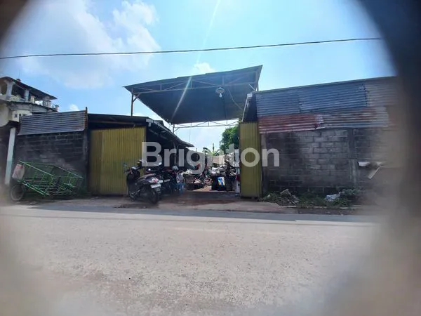 image TANAH BESERTA GUDANG ROSOK DI TULUNGAGUNG (1)