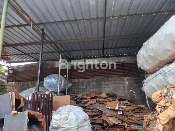 image TANAH BESERTA GUDANG ROSOK DI TULUNGAGUNG (2)