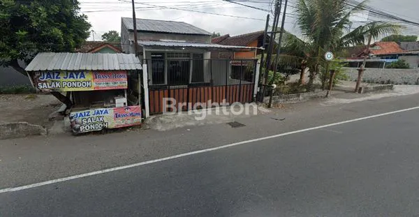 RUANG USAHA DIJUAL/DISEWAKAN STRATEGIS  DI PINGGIR JL. SOLO KM 11,5 CUPUWATU 1 SANGAT COCOK UNTUK TEMPAT USAHA