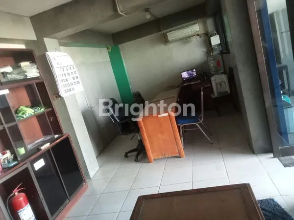 image GUDANG AREA MANYAR GRESIK (3)