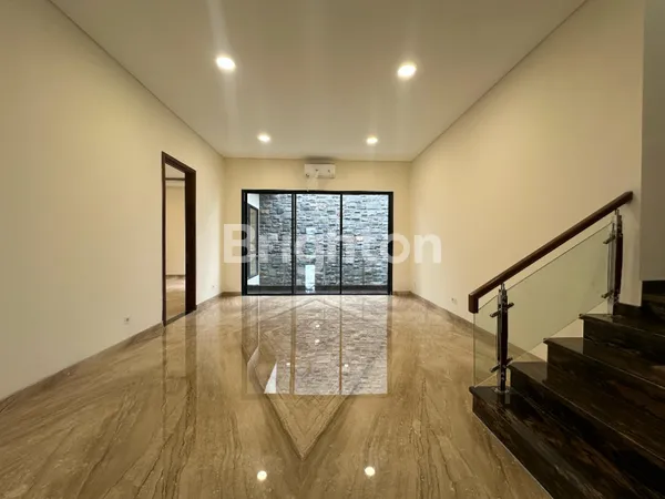image RUMAH MODERN MINIMALIS MEWAH CITRALAND AREA GOLF DEKAT GWALK DAN PAKUWON INDAH (4)