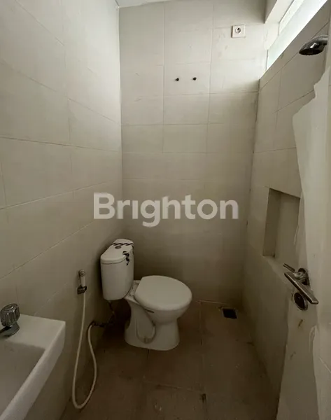 image RUMAH NORTHWEST LAKE NG SUDAH FULL BANGUNAN (8)