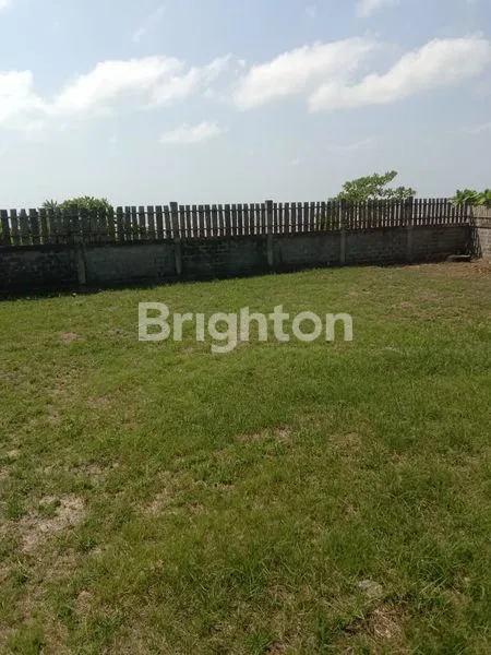 image TANAH LUAS DI AREA PANTAI MANGGAR (2)