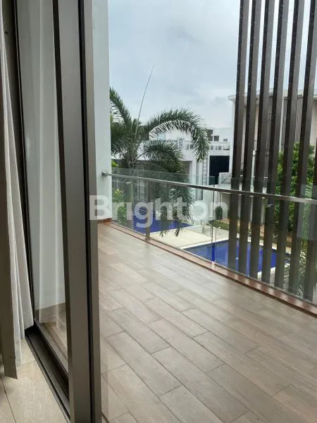 image RUMAH 4 LANTAI SIAP HUNI ANCOL SEAFRONT (6)
