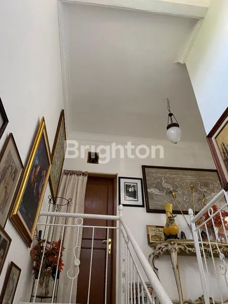 image RUMAH ASRI DI SMALL TOWN HOUSE PONDOK CABE UDIK PAMULANG TANGSEL (2)