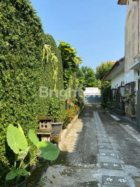 image RUMAH ASRI DI SMALL TOWN HOUSE PONDOK CABE UDIK PAMULANG TANGSEL (8)