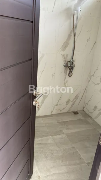 image RUMAH SIAP PAKAI DI BATAM CENTER DENGAN HARGA NEGO (4)