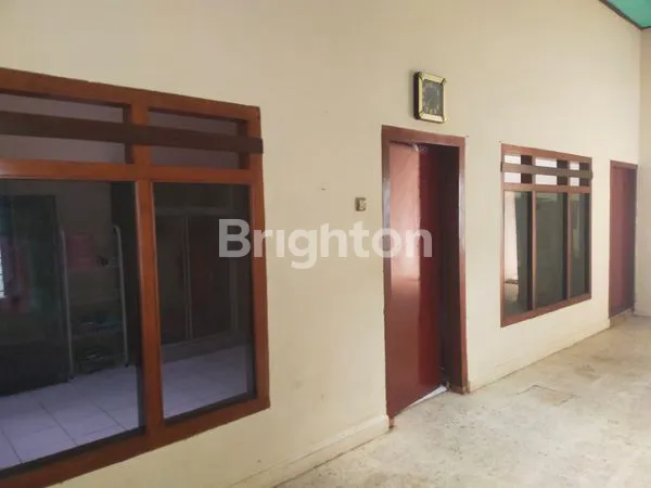 image RUMAH 242M2 DEKAT PASAR PAING, PUSAT KOTA KEDIRI  (5)