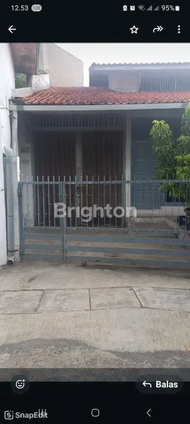 image TURUN HARGA RUMAH DITENGAH KOTA BENTUK NGANTONG  2,5 LANTAI (2)