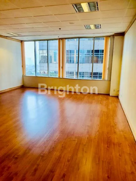 image FOR RENT PREMIUM OFFICE SPACE MENARA SUDIRMAN. STRATEGIC LOCATION, EASY ACCESS (5)