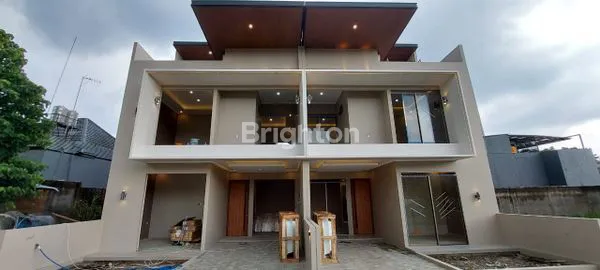 image GOLF SIDE VILLA EKSKLUSIF &MEWAH DI KOTA BANDUNG (6)