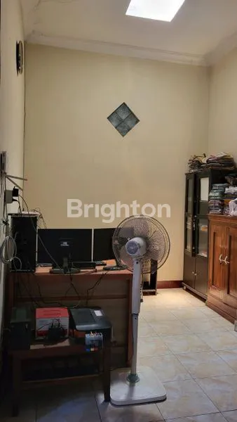 image RUMAH CANTIK DI PUSAT KOTA KEDIRI (3)