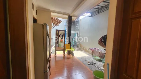 image RUMAH CANTIK DI PUSAT KOTA KEDIRI (2)