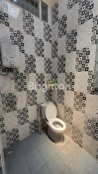 image RUMAH CANTIK DI PUSAT KOTA KEDIRI (4)