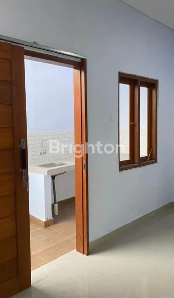 image RUMAH CLUSTER MINIMALIS 2 LANTAI SIAP HUNI, 3 KAMAR TIDUR VIEW TEBING & KEBUN HANYA 5 MENIT DARI PUSAT KOTA TABANAN (3)