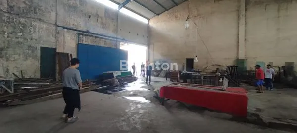 GUDANG AKSES TRUCK AREA POLEHAN MALANG KOTA