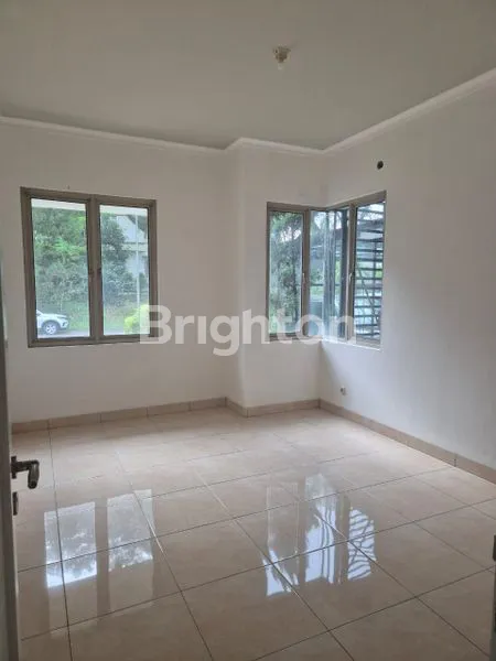 image TURUN HARGA! RUMAH SIAP HUNI 2 LANTAI FULL RENOVASI CLUSTER CARRIBEAN ISLAND, DE LATINOS BSD (3)