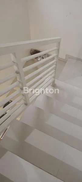 image SAFIRA GARDEN FULL RENOVASI 2 LANTAI, FULL FURNISHED (5)