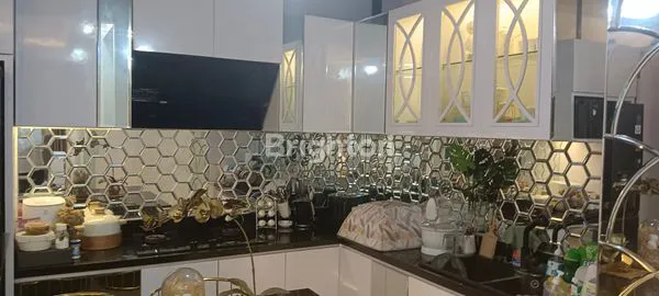 image SAFIRA GARDEN FULL RENOVASI 2 LANTAI, FULL FURNISHED (1)