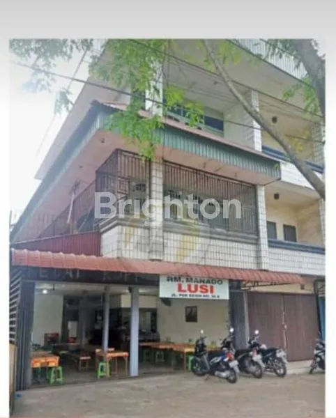 RUKO 3 LANTAI SIAP PAKAI DI PUSAT KOTA