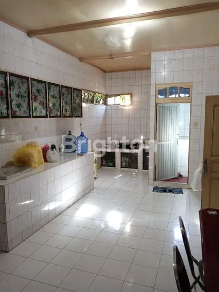 image RUMAH NYAMAN DAN SEDERHANA DI KOM YOS SUDARSO (4)