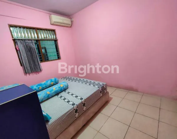 image RUMAH JELAMBAR 2.5 LANTAI, ROW 2 MOBIL, SHM, SIAP HUNI (2)