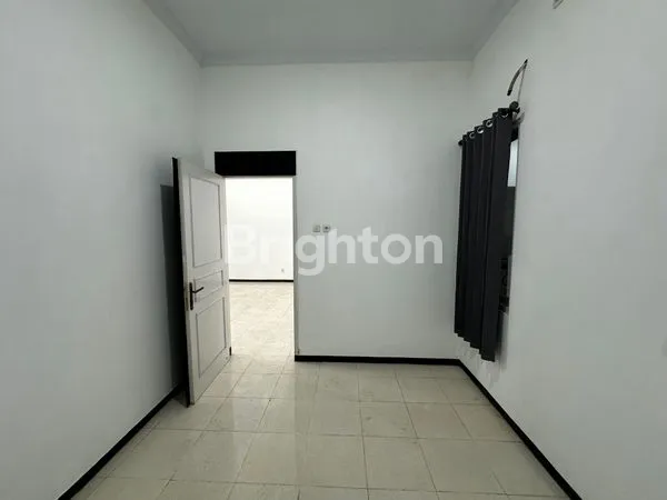 image RUMAH CLUSTER STRATEGIS SIAP HUNI SOLOBARU (5)