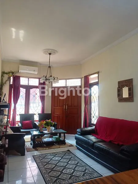 image RUMAH PONDOK UNGU SUDAH FULL RENOVASI DUA LANTAI MURAH (5)