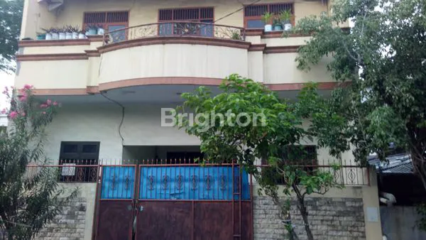 image RUMAH 2 LANTAI SIAP HUNI PADEMANGAN (1)